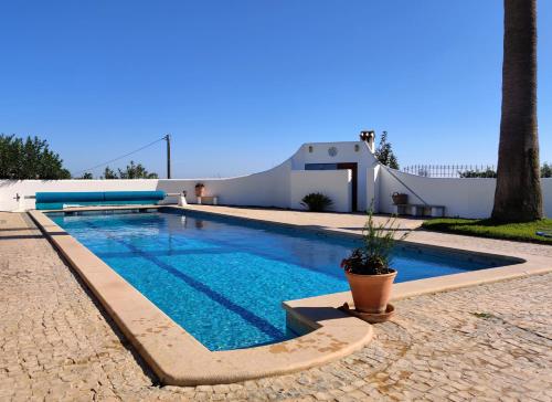 Casa Esperança - carefree living with big private pool and great viewsの敷地内または近くにあるプール