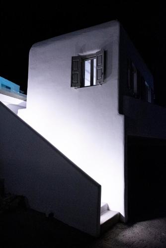 Gallery image of Myconian Relax House with swimming pool in Ano Mera