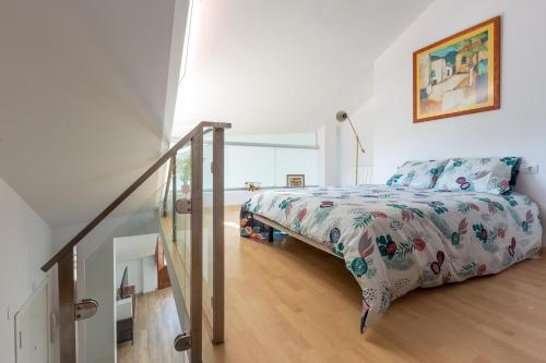 Apartamentos Moreira & Betanzos tesisinde bir odada yatak veya yataklar