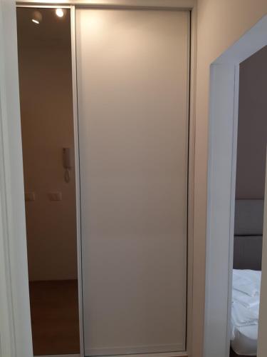 Ένα ή περισσότερα κρεβάτια σε δωμάτιο στο Studio apartman Lena