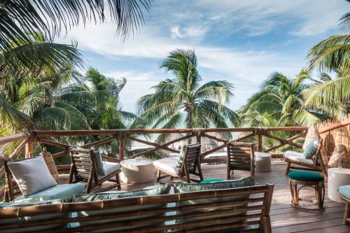 Photo de la galerie de l'établissement Casa Las Tortugas Petit Beach Hotel & Spa, à Holbox