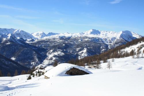 Gallery image of Agriturismo Barba Gust in Cesana Torinese