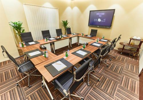 Rose Plaza Hotel Al Barsha Image
