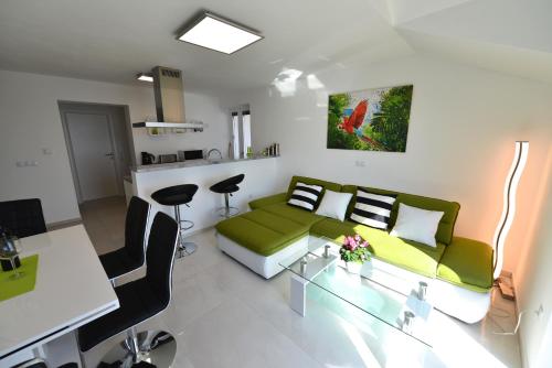 Apartments Petrovac – Photos 3