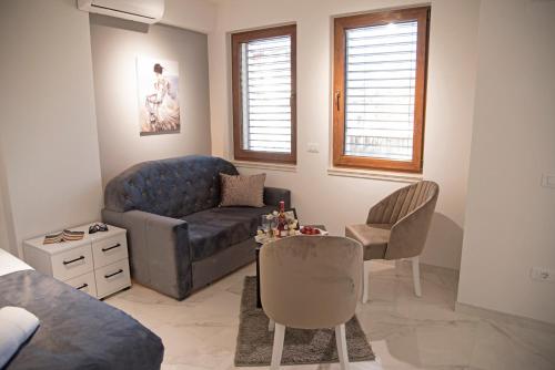 Χώρος καθιστικού στο All Seasons Apartments