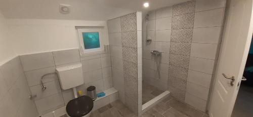 Phòng tắm tại Margaréta Apartman - Balatonlelle