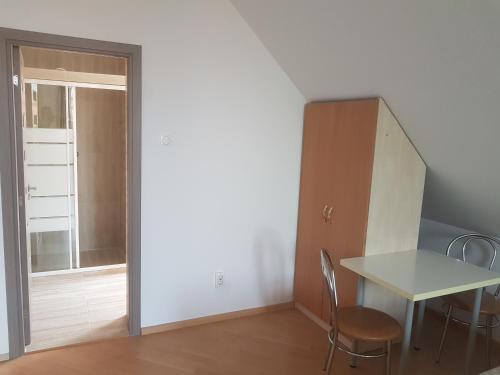 Imagen de la galería de Lara Guest House, en Sfântu-Gheorghe