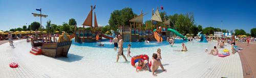 Gallery image of Casa mobile Gustocamp a Caorle in Caorle