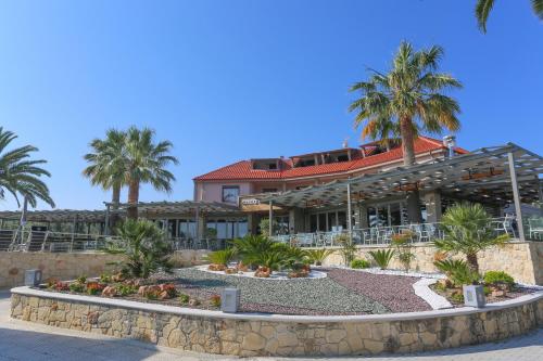 Anna Maria Paradise