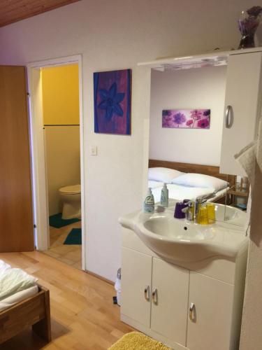 Ένα μπάνιο στο Apartment Familie Haupt