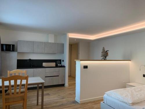 Η κουζίνα ή μικρή κουζίνα στο Chalet dal Grant