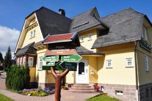Gallery image of Pension Waldschloesschen in Oberhof