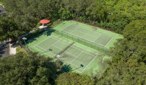 Group friendly 8BR home with private pool 5 miles to Disney photo 36