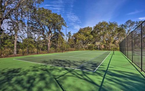 Group friendly 8BR home with private pool 5 miles to Disney photo 37