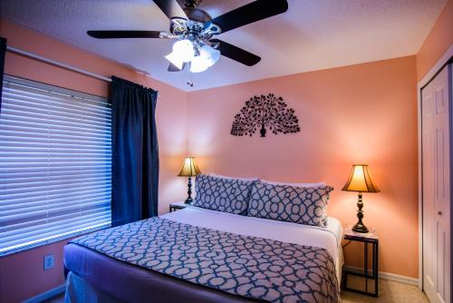 Group friendly 8BR home with private pool 5 miles to Disney photo 17