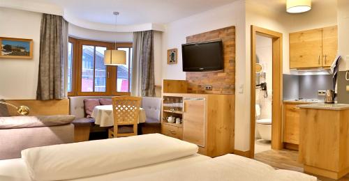 Gallery image of Aparthotel Acksteiner in Sankt Anton am Arlberg