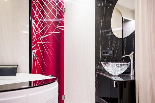 Bathroom sa Apartments Villa Venezia Luxury