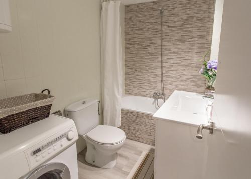 Kúpeľňa v ubytovaní Apartamentos Stil Mar Anna - L'Escala Stil Mar