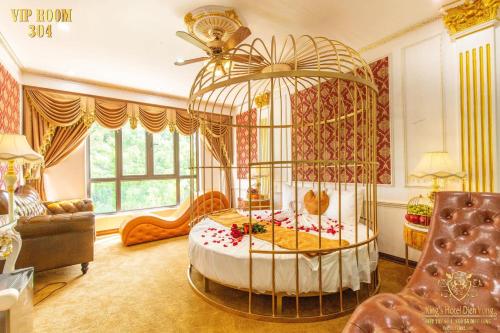 Posezení v ubytování King's Hotel Dịch Vọng