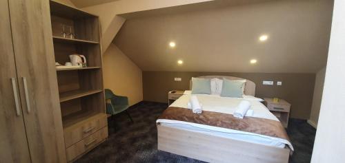 Skadarlija Suitesにあるベッド