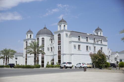 Fotografie z fotogalerie ubytování Maricel Astara Resort Hotel v destinaci Astara