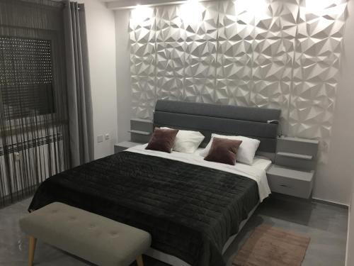 Posteľ alebo postele v izbe v ubytovaní Apartman SONAS 2 with free private parking