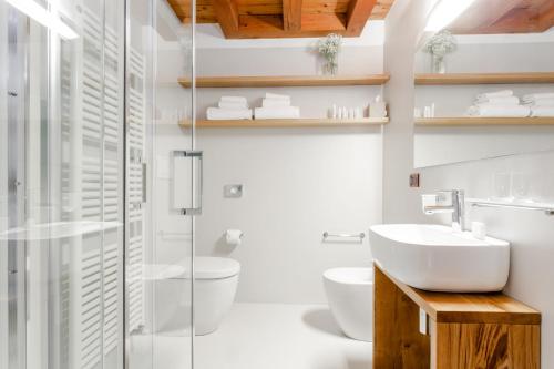 Venissa Wine Resort tesisinde bir banyo