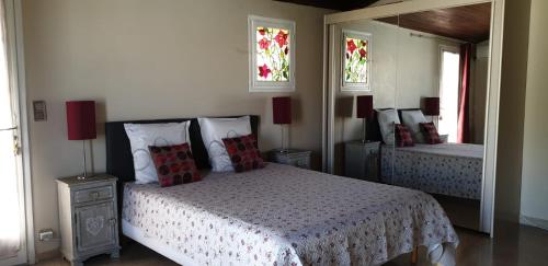 Кровать или кровати в номере Villa Solary