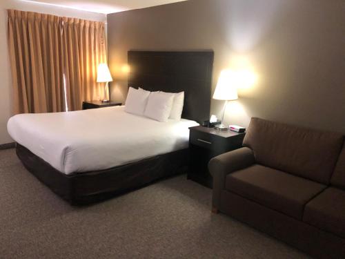 Ramada by Wyndham Lindsay – Photos 2