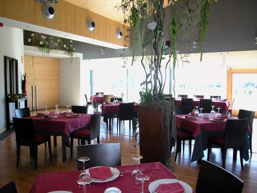 En restaurant eller et spisested på Apartamento Dúplex Golf Rioja Alta