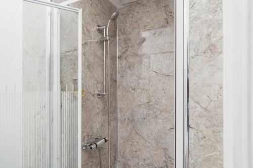 En Suite Petite Double Room