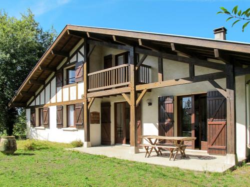 Holiday Home Cherte by Interhome