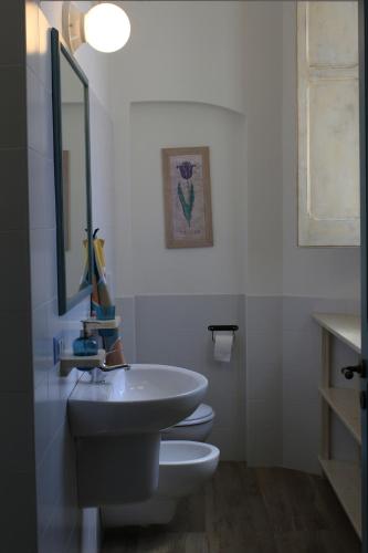 Un baño de Elementa