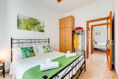 Tasso Street 102