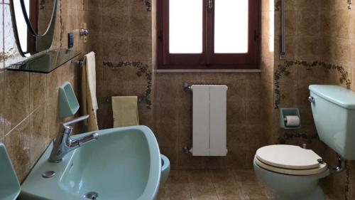 Welcomely - Casa Vacanze Zarinu tesisinde bir banyo