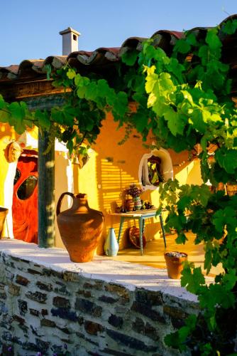Φωτογραφία από το άλμπουμ του The Hobbit House - Montes da Ronha σε Οντεμίρα