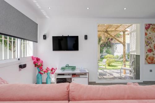 Villa El Ranchito By Seric, 15' walking to the beach