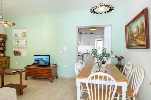 Contessa Elli Residences