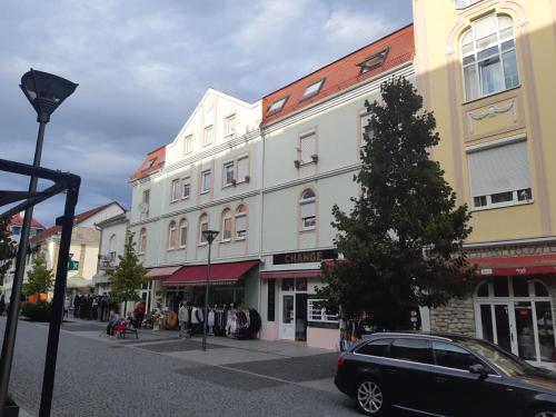 Budova, v ktorej sa apartmán nachádza