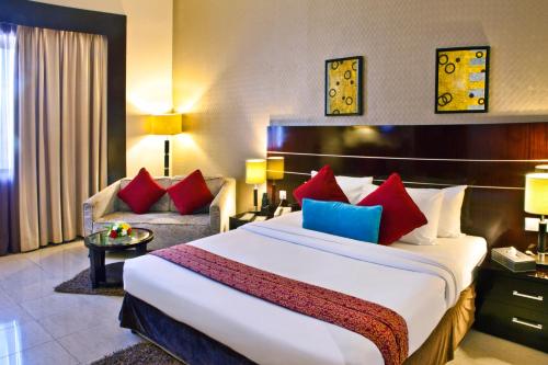 Landmark Riqqa Hotel Image