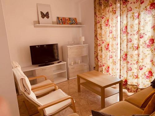 TV a/nebo společenská místnost v ubytování INCREIBLES VISTAS **SANXENXO**