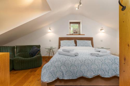 Gallery image of Finest Retreats - The Cottage - Luxury 1 Bed Cottage in Rhydymwyn