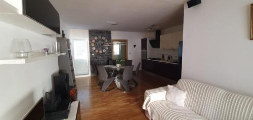 Apartmani Kvaternik - Stan Bol