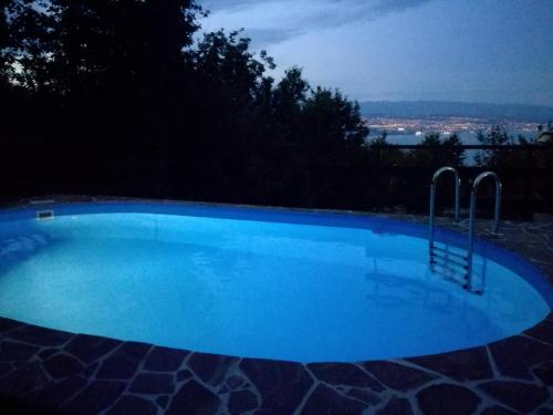 Πισίνα στο ή κοντά στο Apartman Mimi