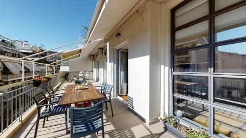 Penthouse of light @ Koukaki