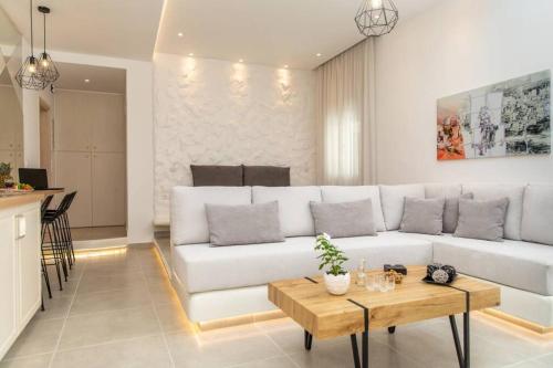 Arktos Luxury Apartment