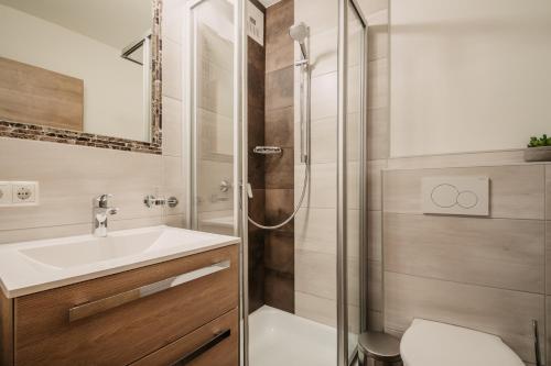 Ένα μπάνιο στο DAS "Bergzeit" - Appartements
