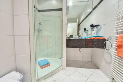 Villa Marfa Wohnung 5 tesisinde bir banyo