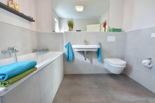 Phòng tắm tại Haus Seven Seas - Wohnung Indik