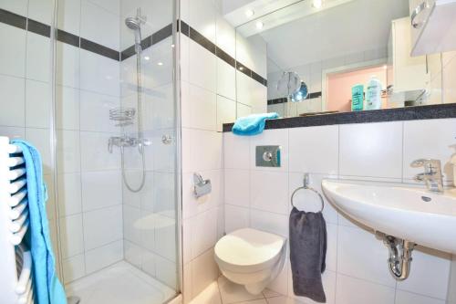 Koupelna v ubytování Villa Marfa Wohnung 13